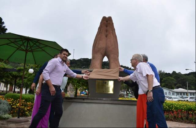 MONUMENT (14)